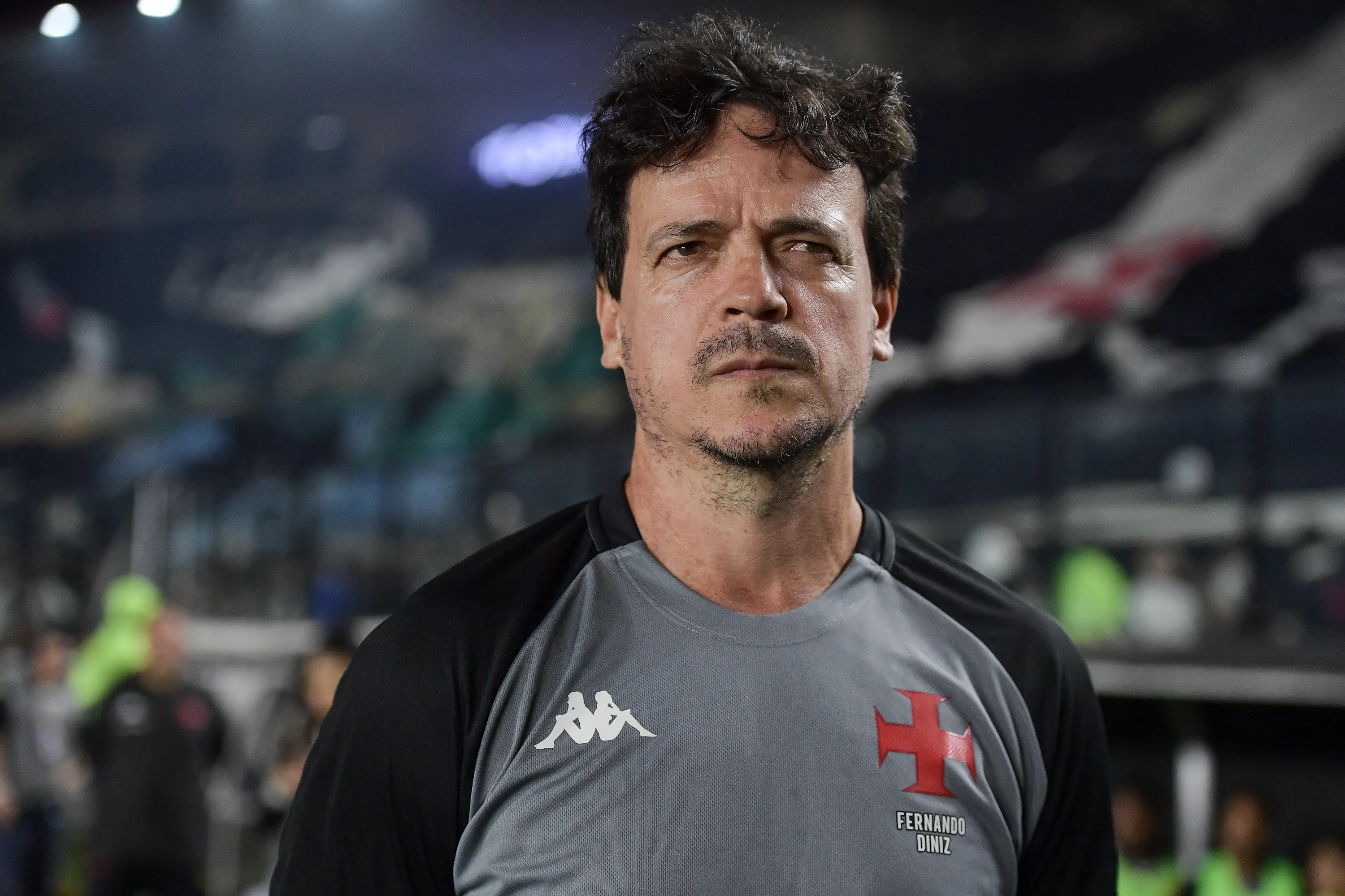 Diniz deve observar Maxime e outros no Cariocão. Foto: Thiago Ribeiro/AGIF