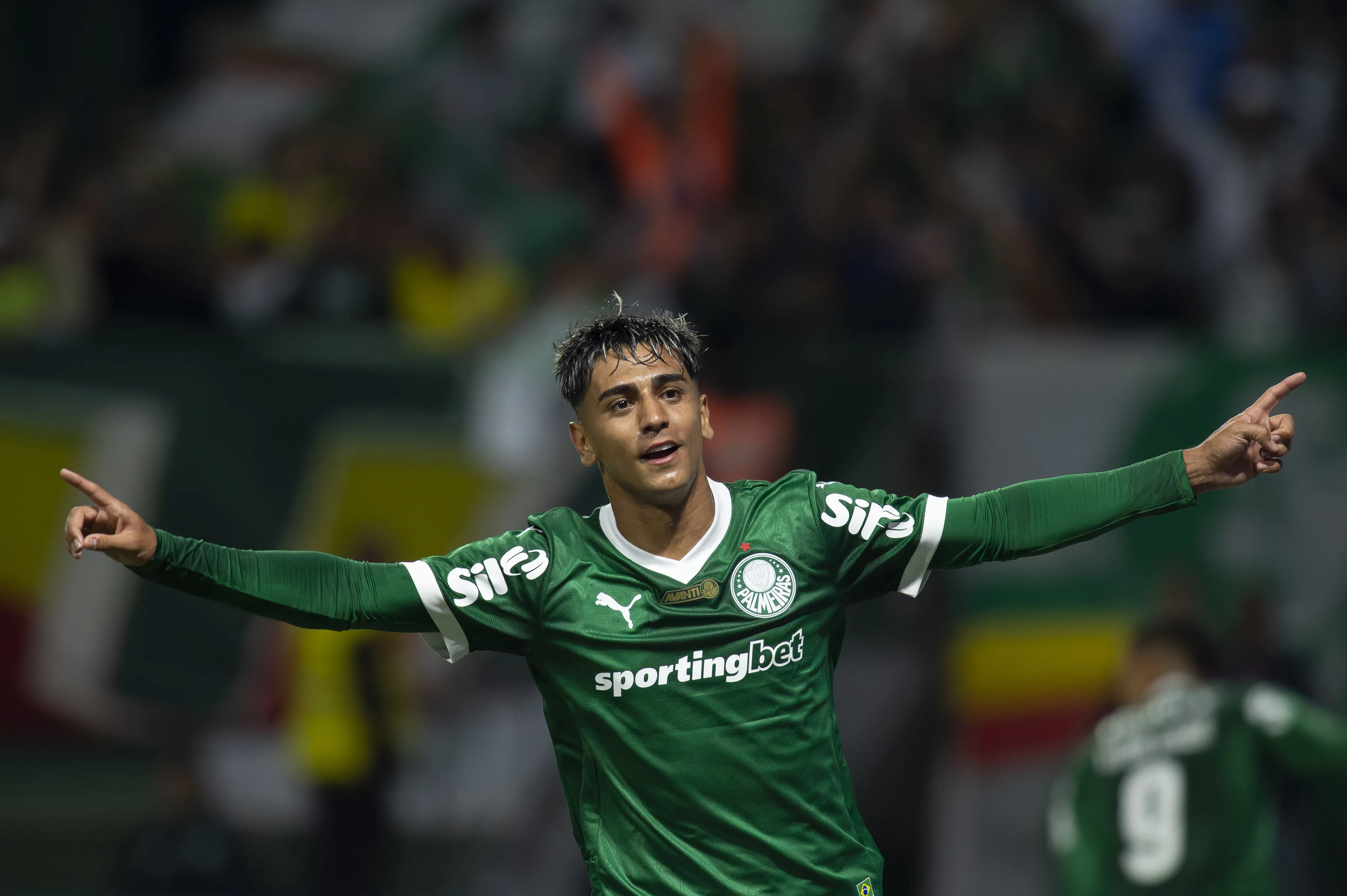Facundo Torres celebra gol diante do Internacional. Foto: Anderson Romão/AGIF