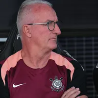 Dorival usa bola parada e lado direito para bater a Ponte Preta