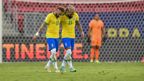 Neymar é sincero sobre jogar com Gabigol no Santos e elogia companheiro. Foto: Mateus Bonomi/AGIF