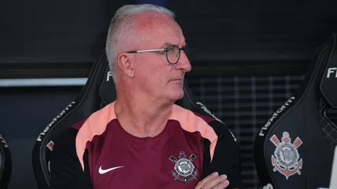SP – SAO PAULO – 11/01/2026 – PAULISTA 2026, CORINTHIANS X PONTE PRETA – Dorival Junior tecnico do Corinthians durante partida contra o Ponte Preta no estadio Arena Corinthians pelo campeonato Paulista 2026. Foto: Ettore Chiereguini/AGIF