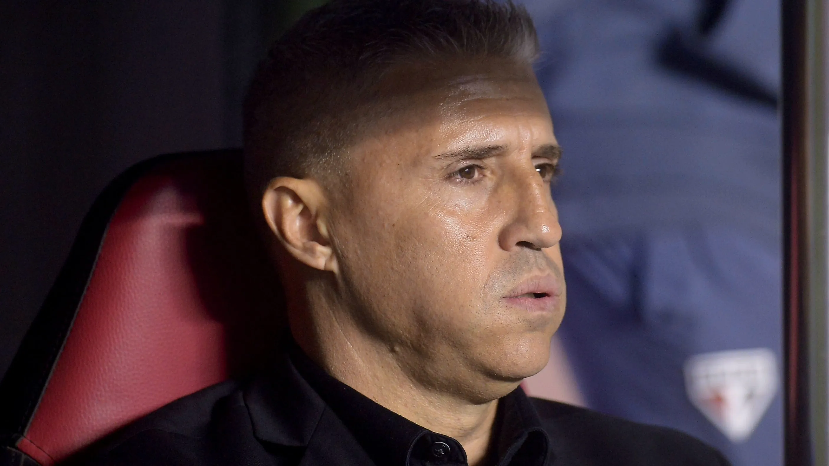 Esquema de três zagueiros não funciona e São Paulo perde para o Mirassol