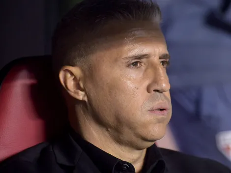 Crespo falha com três zagueiros e leva olé do Mirassol