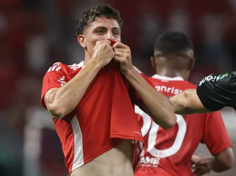 Promessa do Inter se emociona após gol em pleno Beira-Rio