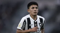 Almada se destacou com a camisa do Botafogo
