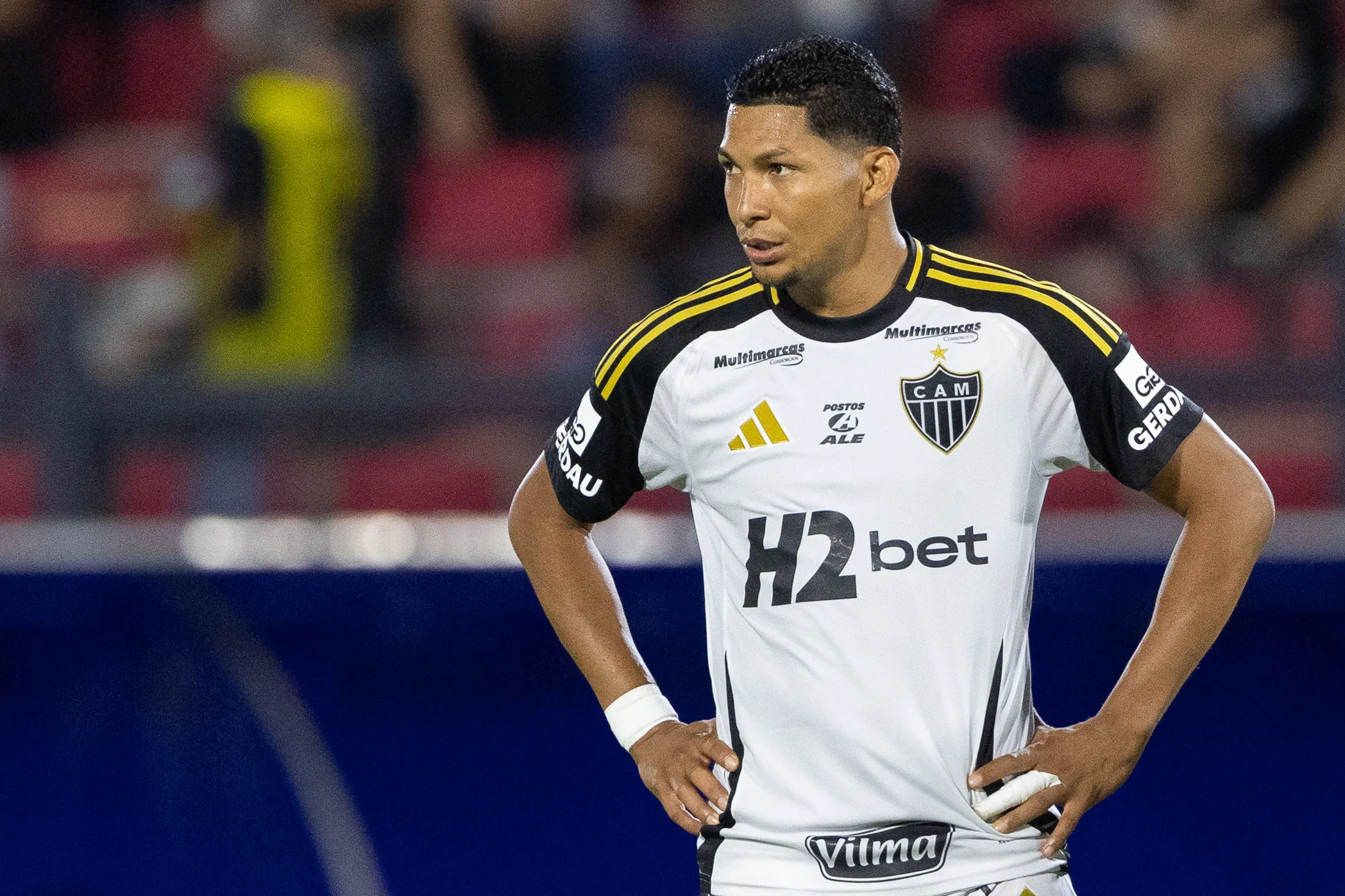 Santos segue tentando levar Rony do Atlético-MG. Foto: Joisel Amaral/AGIF