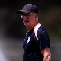 Dorival Júnior enaltece atitude de Marcelo Paz por reforços