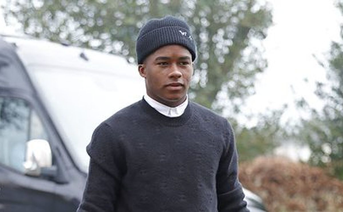 Endrick desabafa sobre plano para voltar à Seleção Brasileira e prioriza projeto do Lyon-FRA como caminho