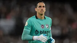 Gatito Fernández atualmente joga no Cerro Porteño