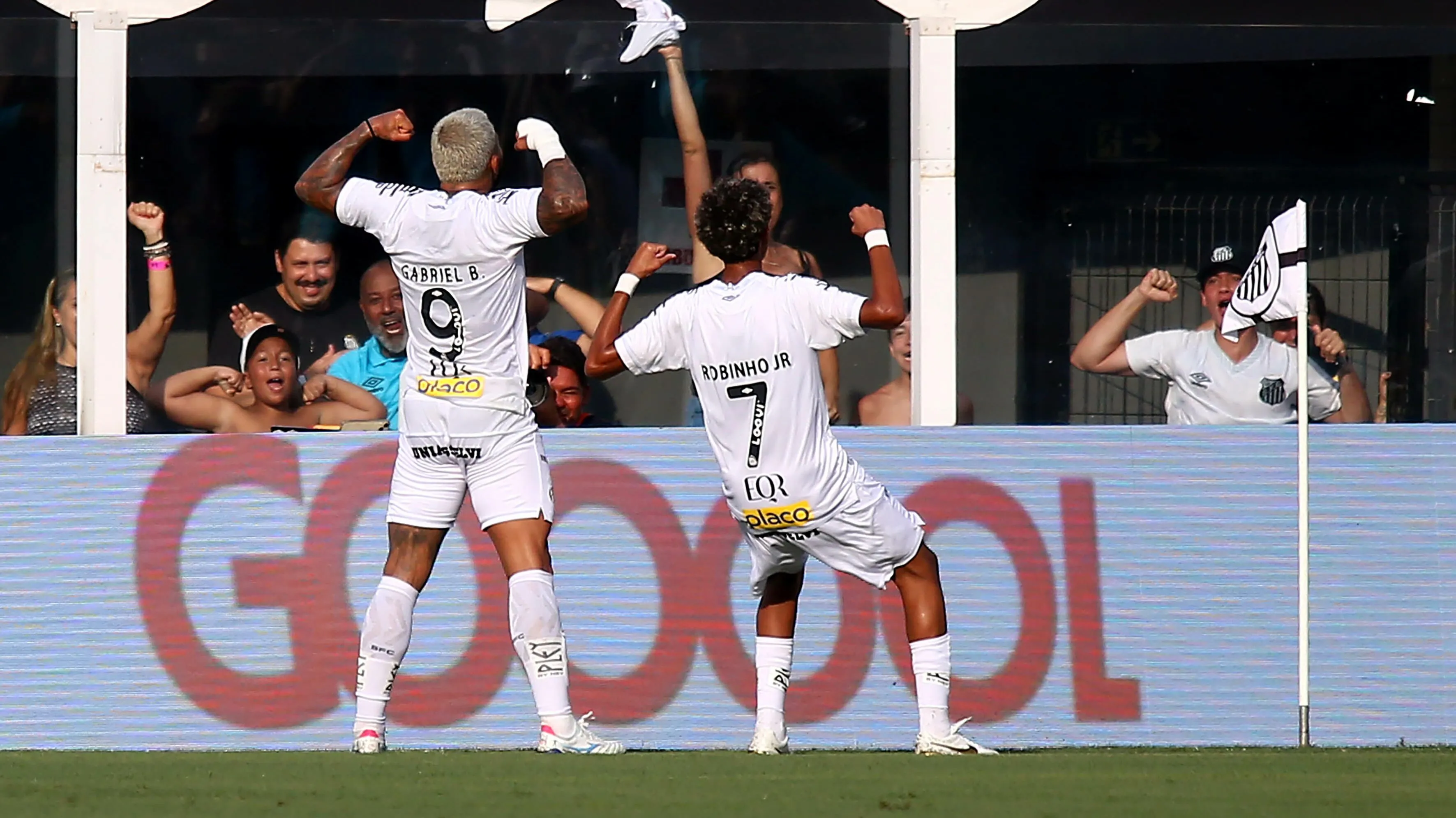 Gabriel Barbosa jogador do Santos comemora seu gol durante partida contra o Novorizontino no estadio Vila Belmiro pelo campeonato Paulista 2026. Foto: Mauricio De Souza/AGIF