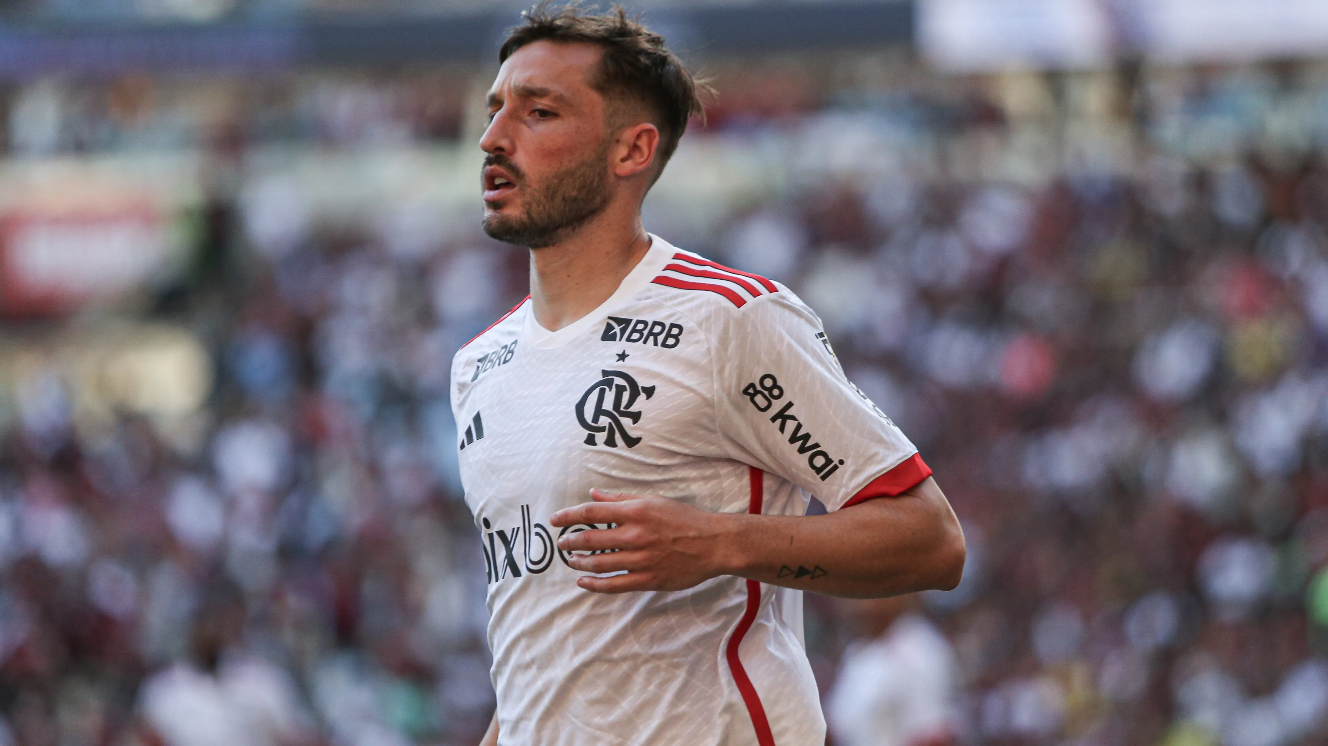 Matías Viña. Foto: Thiago Vasconcelos Dos Santos/AGIF