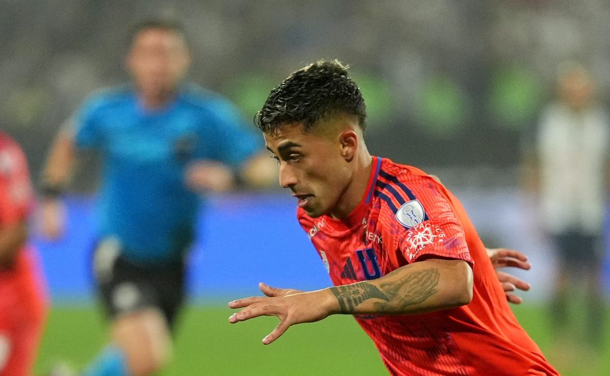 Universidad de Chile pede pagamento à vista e Atlético-MG vê contratação de Lucas Assadi ficar complicada