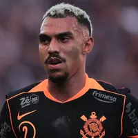 Referência no Corinthians, Matheuzinho desbancou Pedro Milans em números na temporada passada