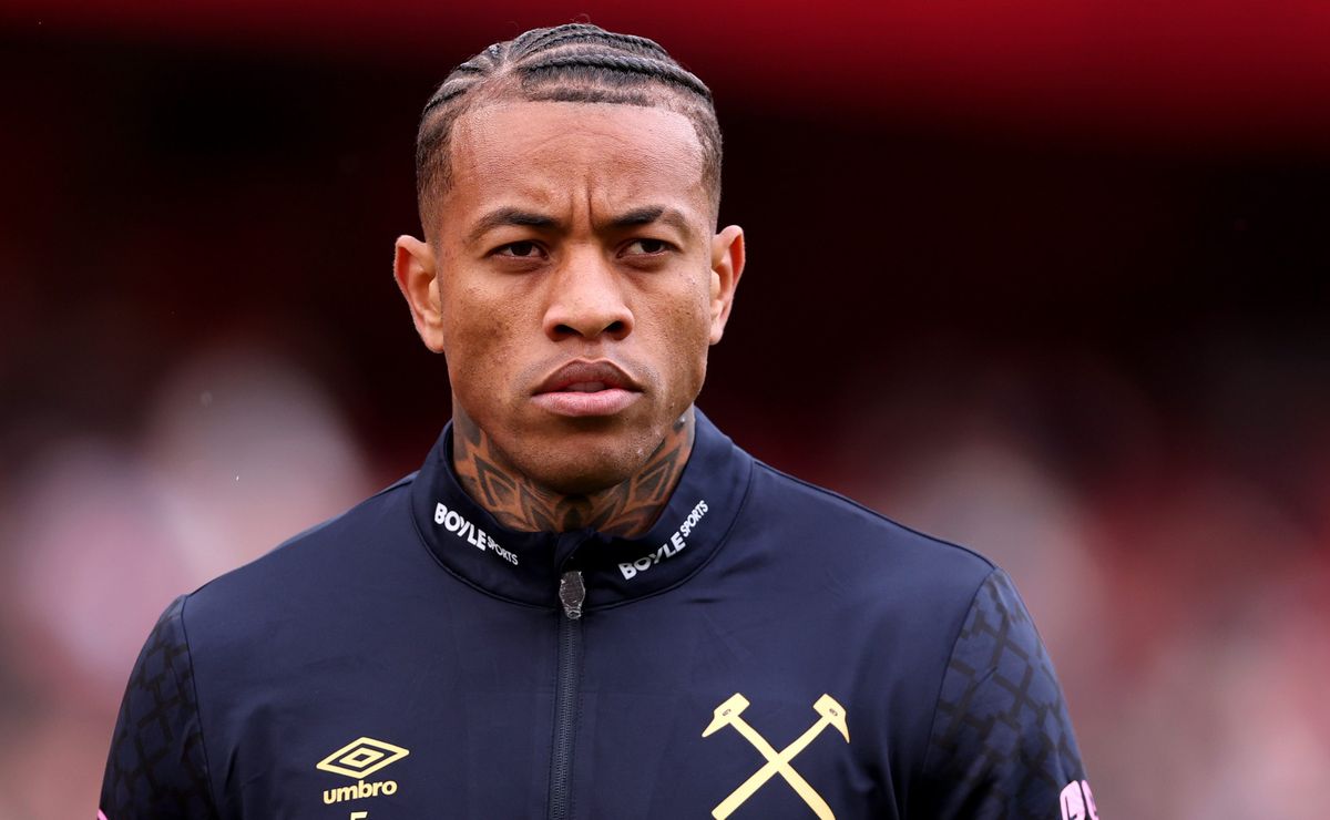 Palmeiras contata zagueiro canhoto da Premier League e avança conversas por Igor Julio, do Brighton