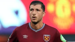 Guido Rodríguez em ação pelo West Ham. Photo by Vincent Carchietta/Getty Images