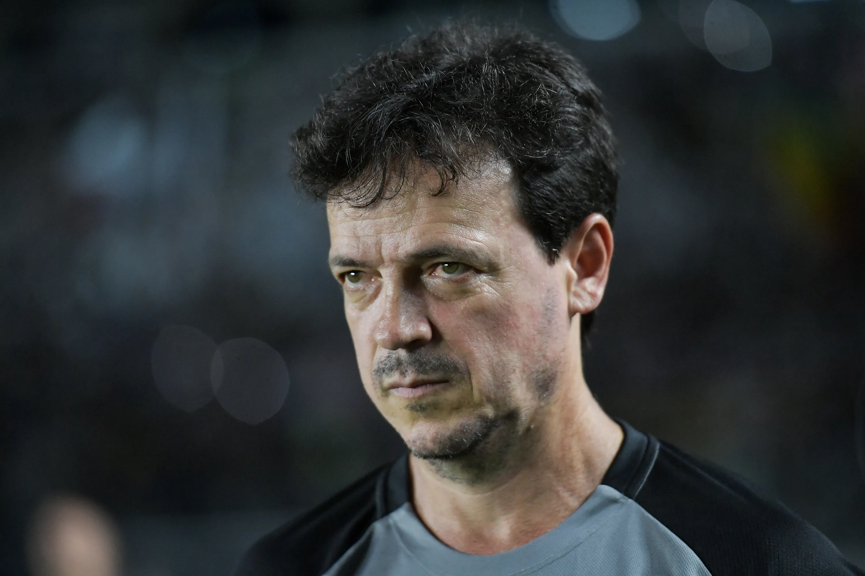 Fernando Diniz em jogo do Vasco