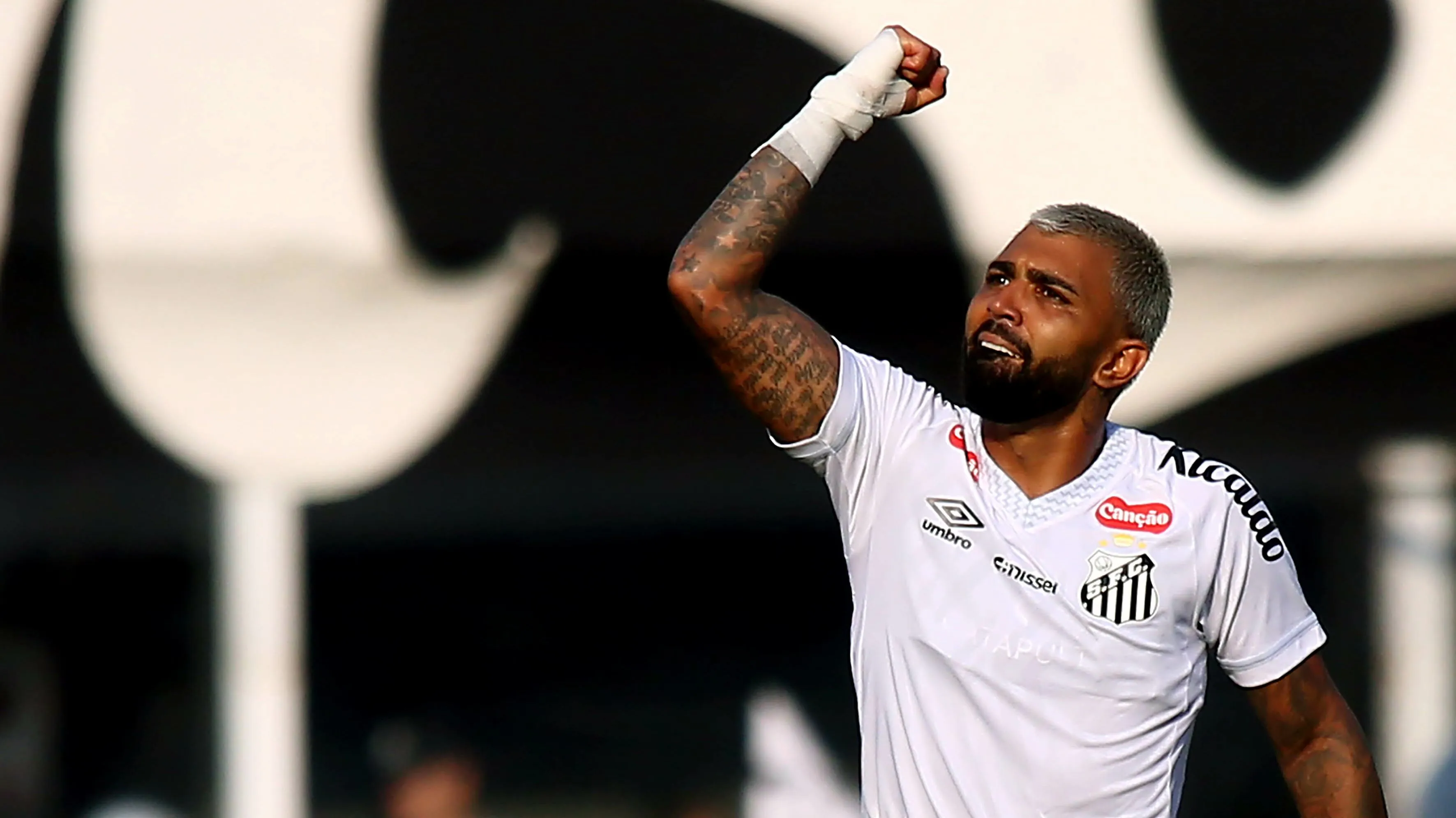 Gabigol em campo pelo Santos. Foto: Mauricio De Souza/AGIF