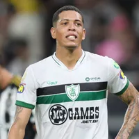Botafogo negocia contratação do volante Kauã Diniz, do América-MG