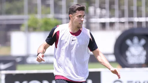 Gabriel Paulista foi apresentado e já treinou com os companheiros. Foto: José Manoel Idalgo/Agência Corinthians