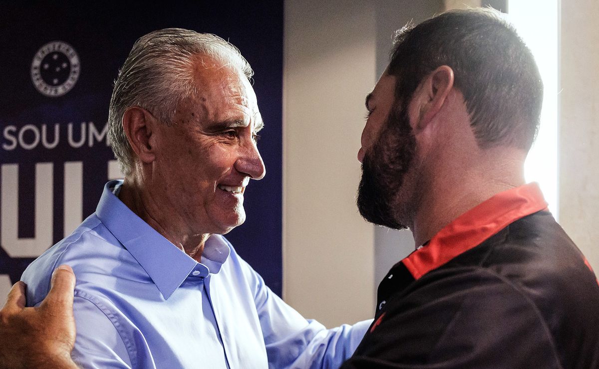 Tite recebe recado de Danilo, técnico do Pouso Alegre, após derrota do Cruzeiro: “Foi um dia especial”
