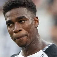 Corinthians avança e Félix Torres fica perto do Internacional