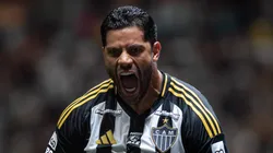 Hulk fica no Atlético-MG