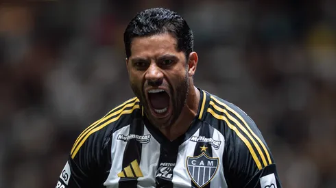 Hulk fica no Atlético-MG