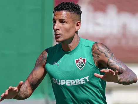 Arana aparece no BID e já pode estrear pelo Fluminense