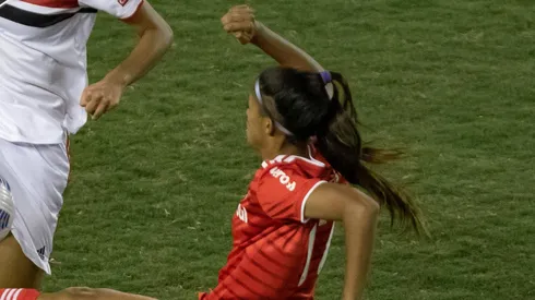 Mileninha pelo Inter. Foto: Rebeca Reis/AGIF