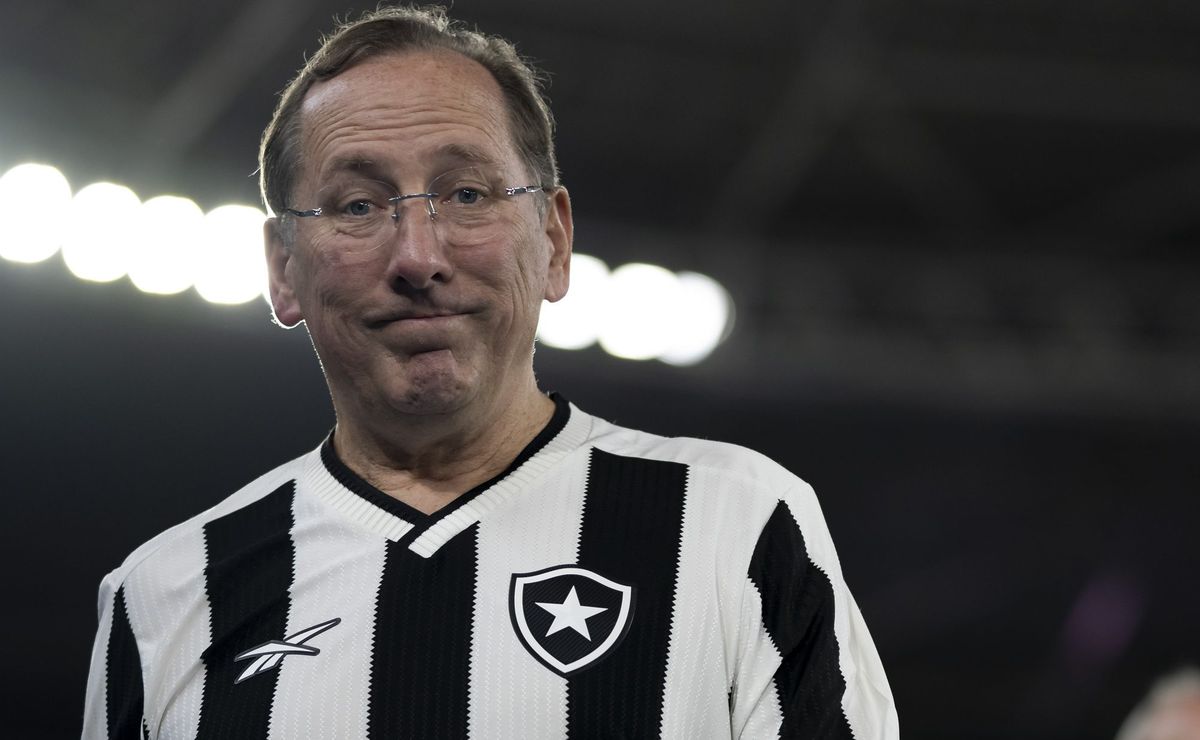 Botafogo anuncia o zagueiro Ythallo mesmo impedido de registrar jogadores por causa do transfer ban