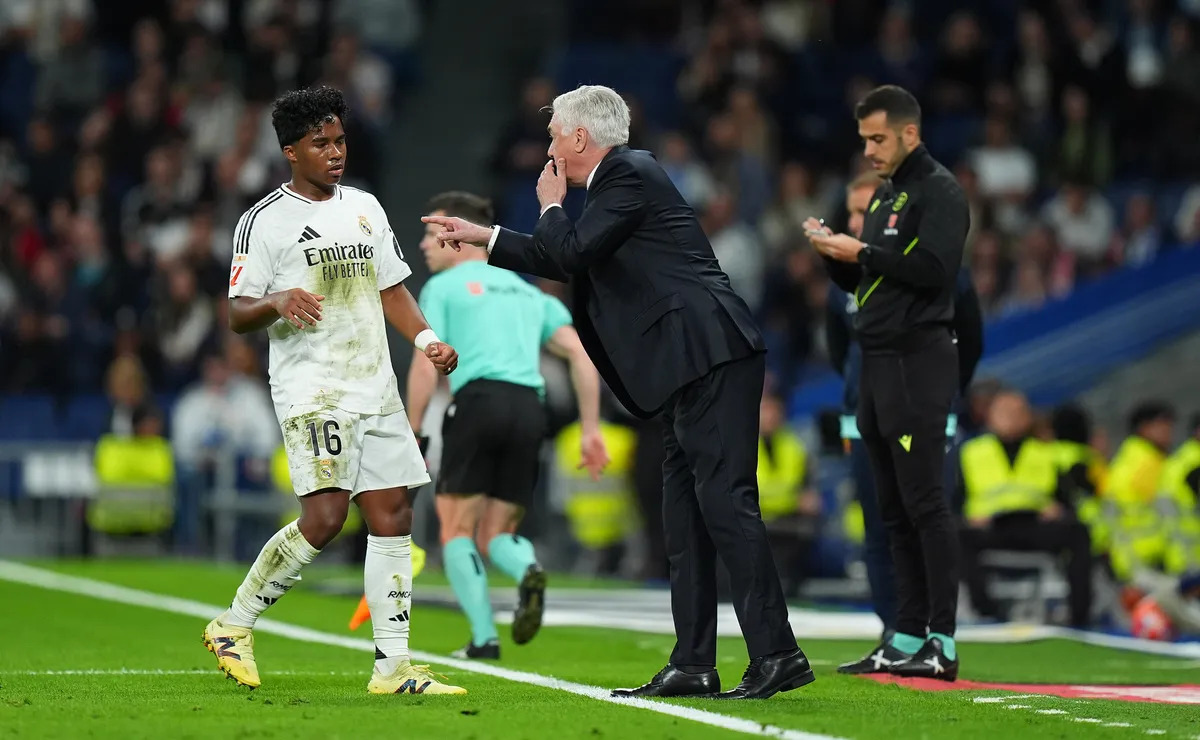 Paulo Fonseca se impressiona com explosão de Endrick em sua estreia pelo Lyon: 