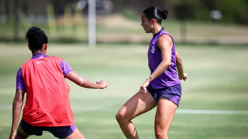 Elenco feminino do Corinthians segue em preparação – Foto: Rodrigo Gazzanel / Agência Corinthians