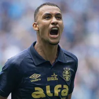 Grêmio crava que negocia André Henrique por R$ 31 milhões