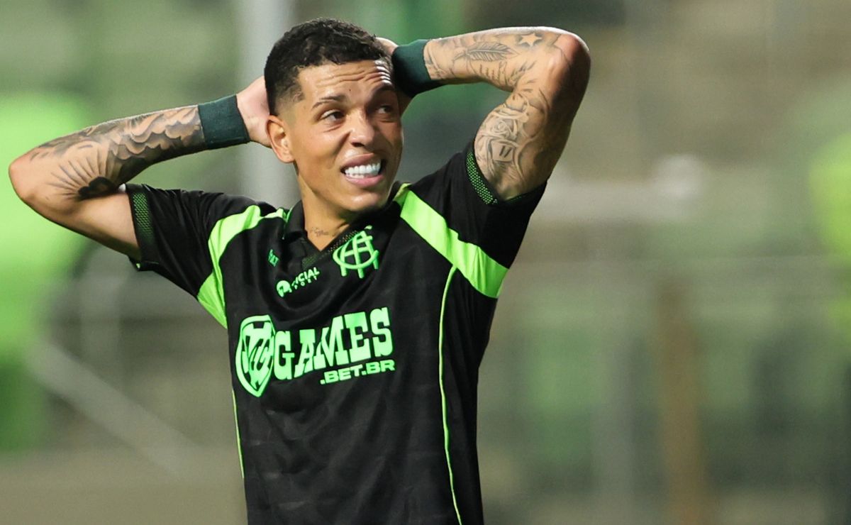 Corinthians prepara chapéu no Botafogo e pode contratar o volante Kauã Diniz, do América-MG, segundo Nicola