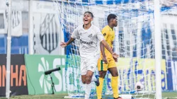 SP - DIADEMA - 07/01/2024 - COPA SAO PAULO 2024, NOVA VENECIA X SANTOS - Hyan jogador do Santos comemora seu gol durante partida contra o Nova Venecia no estadio Arena Inamar pelo campeonato Copa Sao Paulo 2024. Foto: Abner Dourado/AGIF