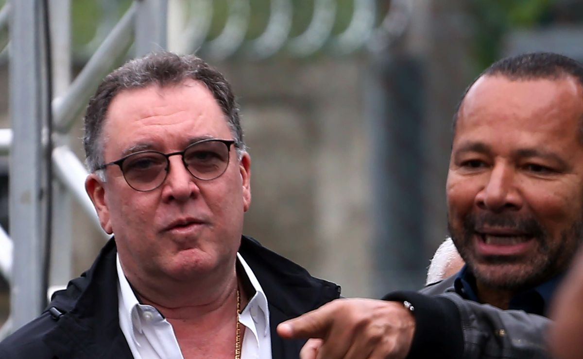 Santos deve recusar investida de R$ 1 bilhão da família Santo Domingo para o clube virar SAF