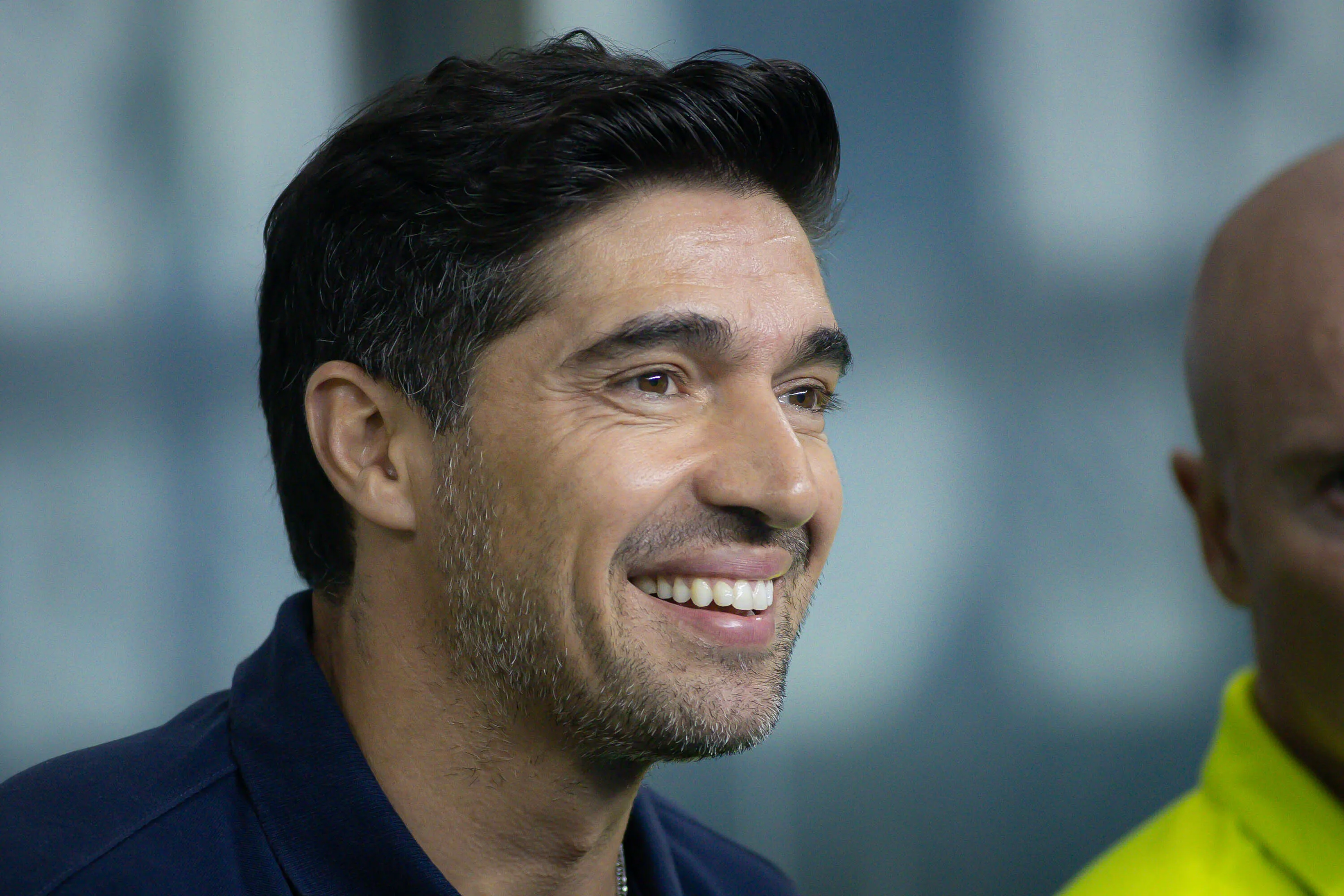 Abel Ferreira tecnico do Palmeiras durante partida contra o Gremio no estadio Arena do Gremio pelo campeonato Brasileiro A 2025. Foto: Maxi Franzoi/AGIF