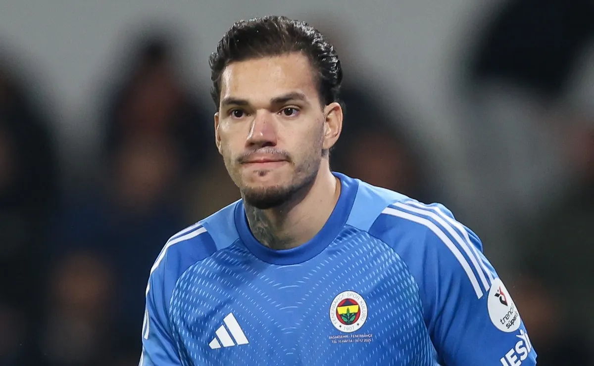 Reforço de elite: Palmeiras observa Ederson, ex-Manchester City e Seleção Brasileira