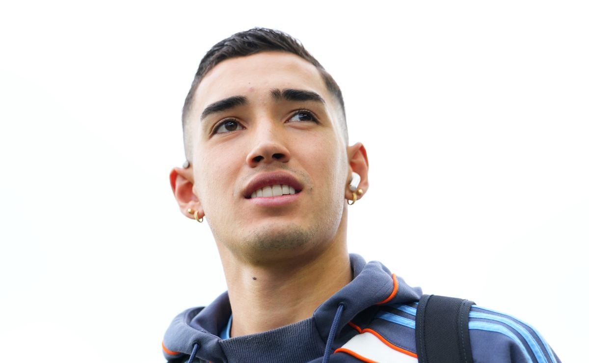 Hernán Crespo faz indicação de reforço para a diretoria, e pede Julián Fernández, do NY City