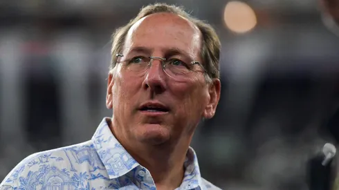 John Textor CEO do Botafogo durante partida contra o Corinthians no estadio Engenhao pelo campeonato Brasileiro A 2025. Foto: Thiago Ribeiro/AGIF