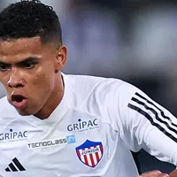 Enamorado supera concorrentes do Grêmio na ponta esquerda