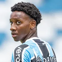 Gabriel Mec concretiza a primeira assistência no profissional do Grêmio