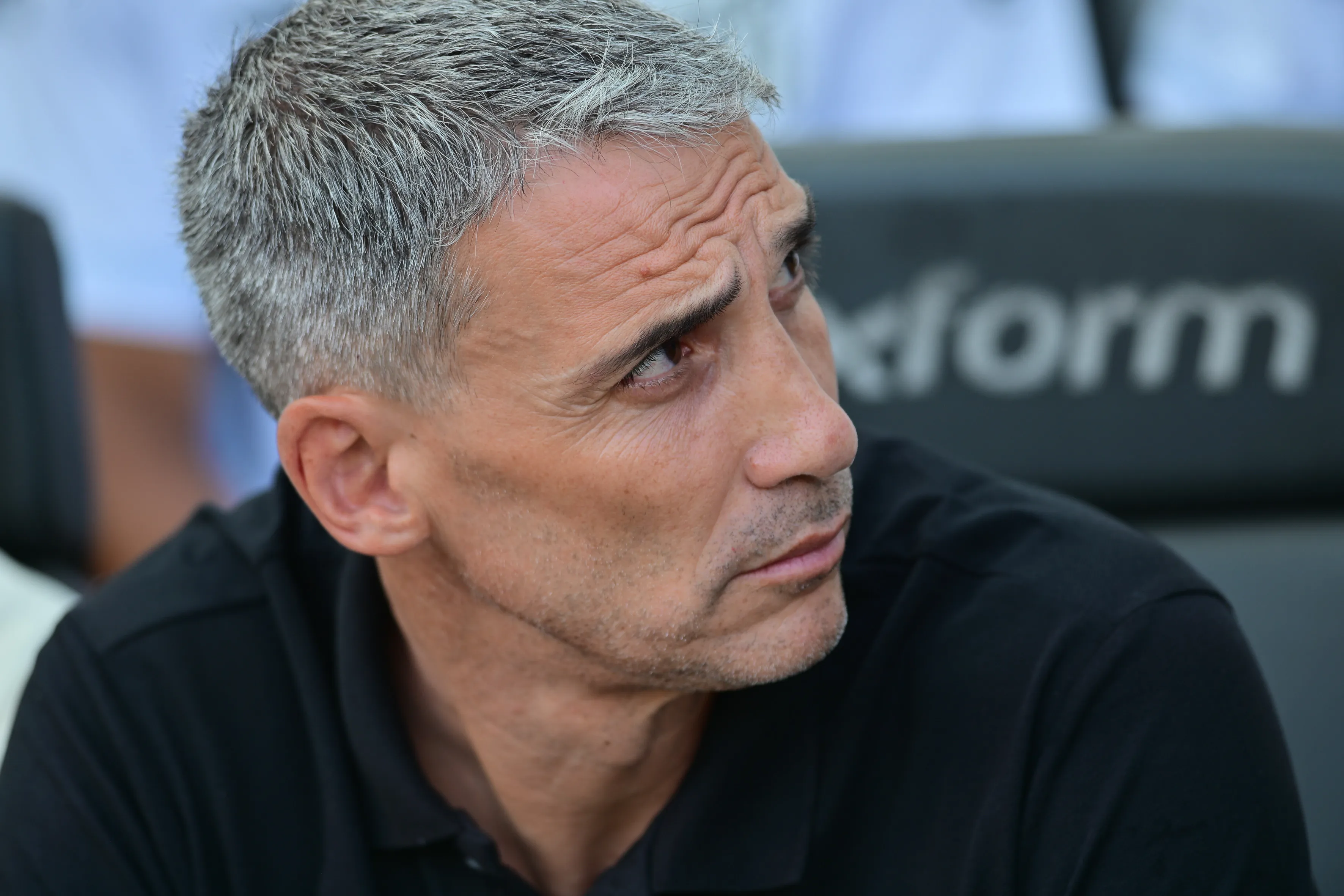 Vidente acredita em favoritismo do Santos em clássico. Foto: Jota Erre/AGIF