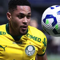 Vitor Roque puxa fila na acirrada disputa que envolve 8 atacantes por uma vaga na Seleção Brasileira