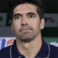 Abel Ferreira liga alerta com escolha da FPF por jovem árbitro para o clássico diante do Santos