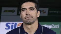 Abel Ferreira de olho na arbitragem do Clássico - Foto: Marcello Zambrana/AGIF