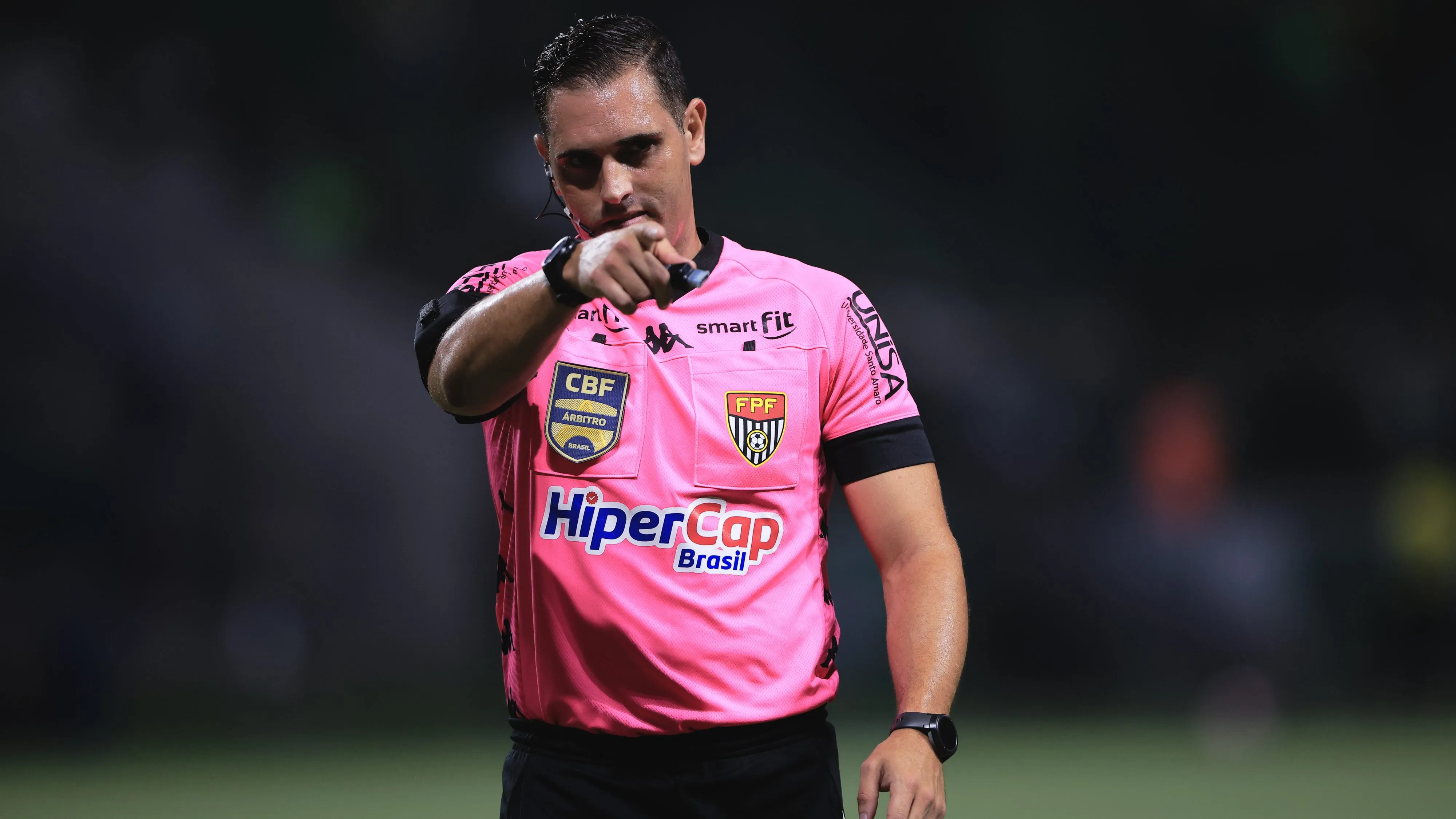 João Vitor Gobi vai apitar Palmeiras X Santos – Foto: Ettore Chiereguini/AGIF