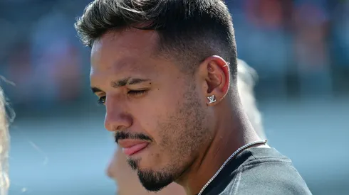 Gabriel Menino é reforço do Santos para 2026.