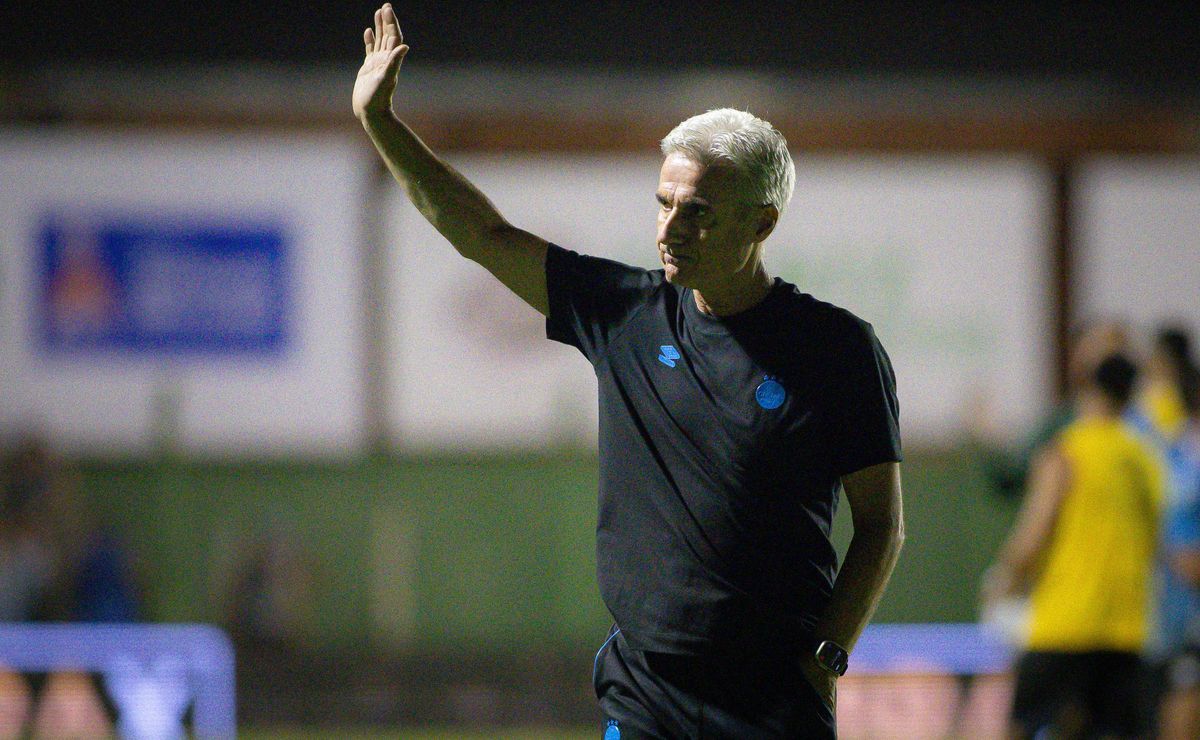 Grêmio vai com calma, arruma a casa e traça plano claro para buscar o tão sonhado camisa 10