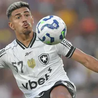 Botafogo define venda de David Ricardo ao Dínamo Moscou